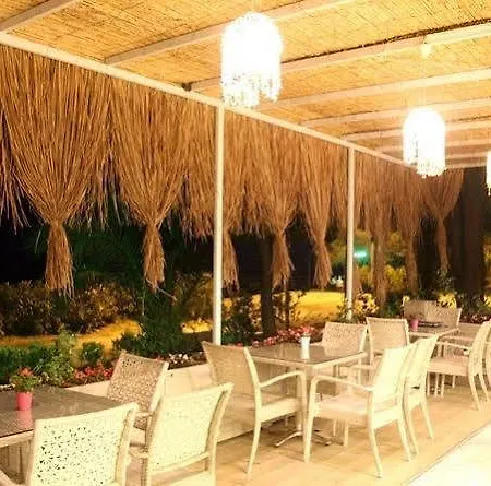 Hotel Bisera *